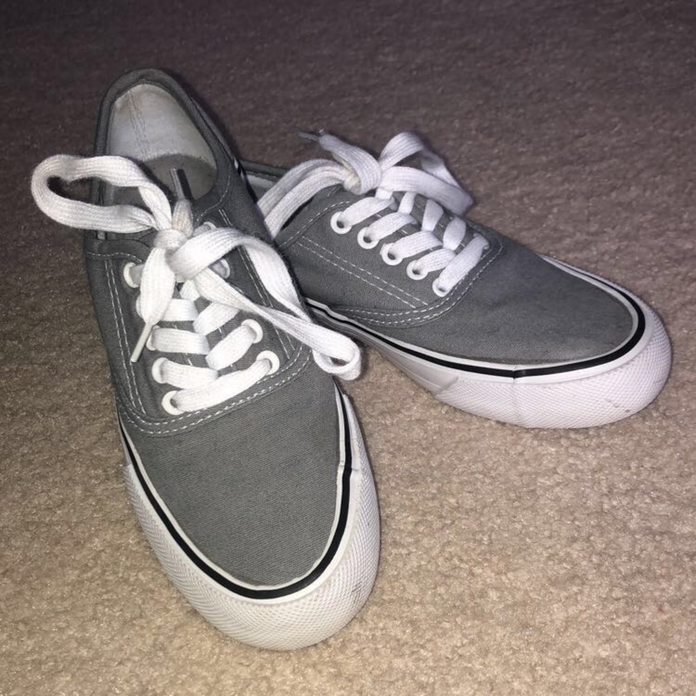 Grey size 6 slip on shoes